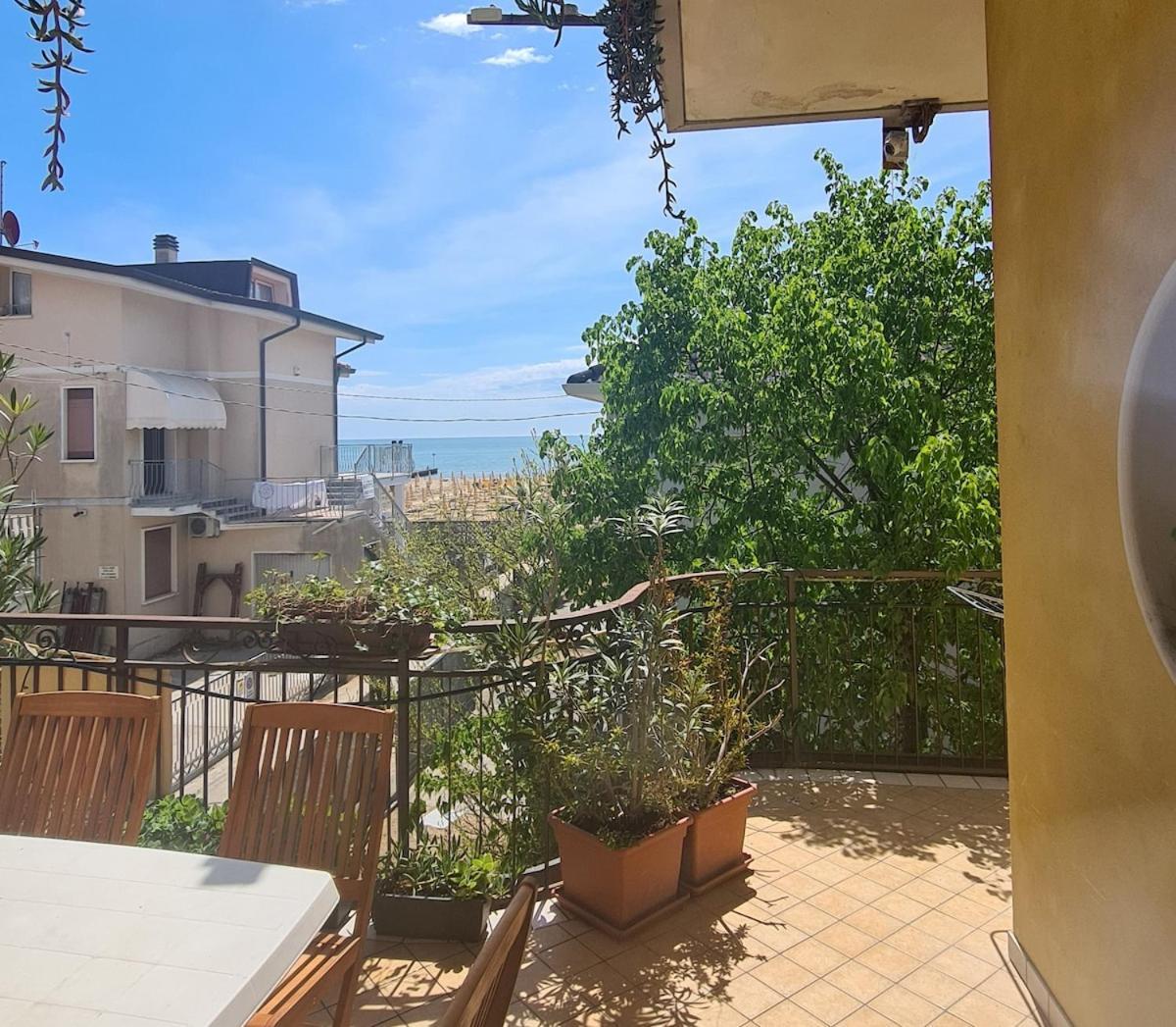 2 Bedrooms With Sea View Terrace In * Lido di Jesolo